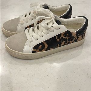 Steve Madden Sneakers